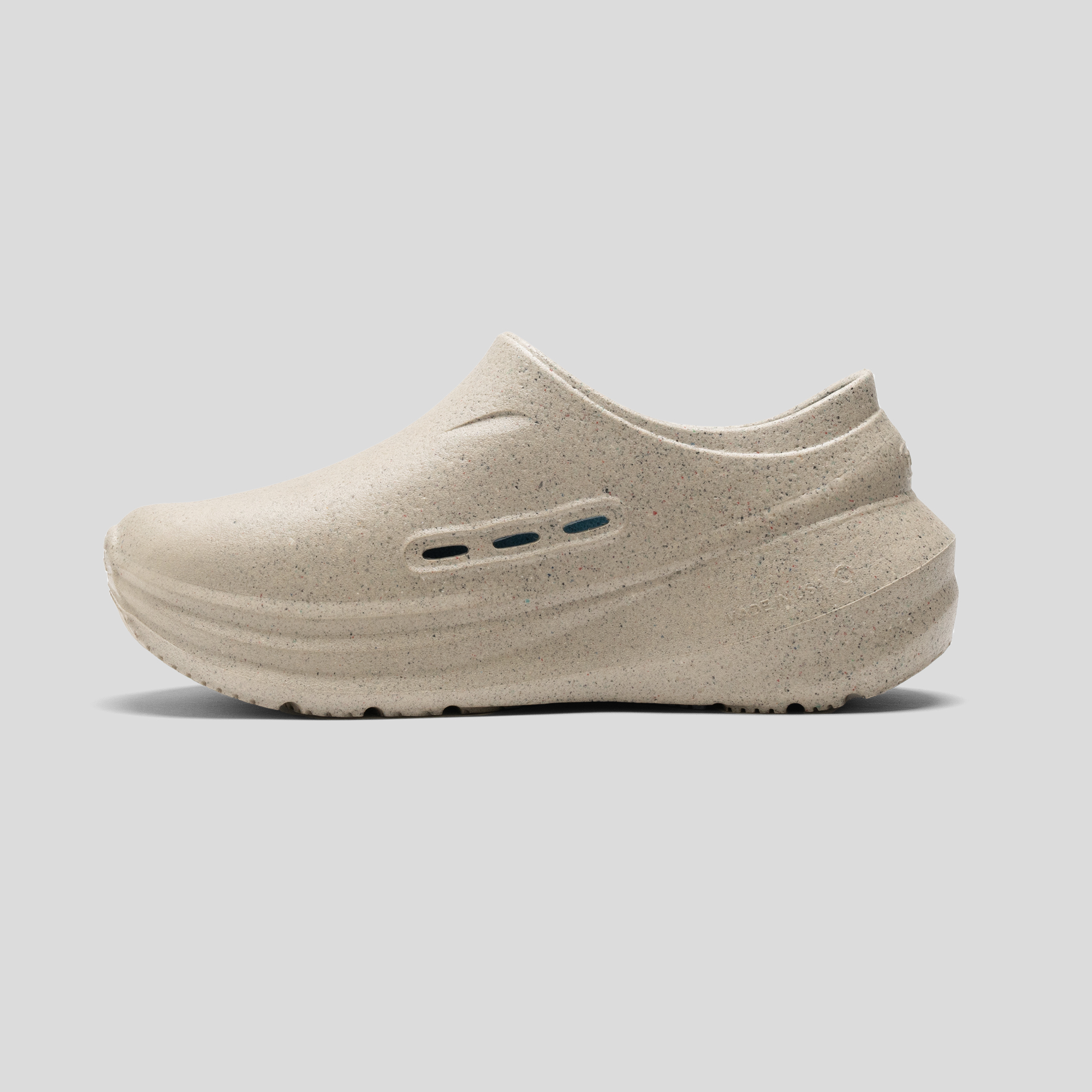 Frontline Pro 3 Tan Recycled Speckles – ALES GREY